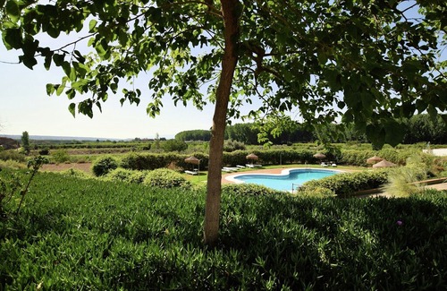 Guadix House | Cave house with private terrace on a small complex