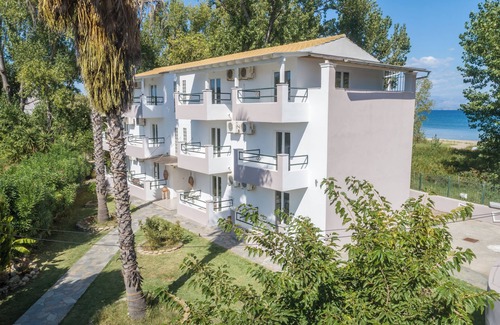 Kavos Apartment | CAVOS BEACH HOUSE