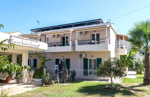 Kavos Apartment | CAVOS BEACH HOUSE