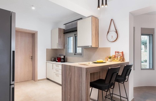 Isthmia House | Cavos Residence with Private Pool