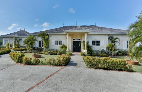 Sea Breeze Hills Villa | Cayman Villa - Contemporary 4 bedroom Villa with Stunning Ocean Views villa