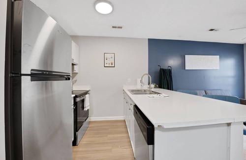 Westover Apartment | CB 965-104 Modern Fayetteville Charm