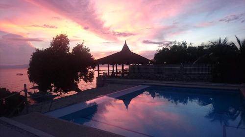 Moalboal Hotel | Cebu Seaview Dive Resort