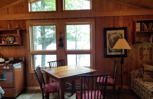 Cook Cabin | Cedar Cabin at Vintage Vermilion Resort