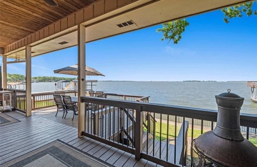 Seven Points House | Cedar Creek Serentity Shores Lake house