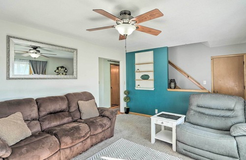 Cedar Rapids - Iowa City House | Cedar Rapids Home ~ 3 Mi to Dtwn!