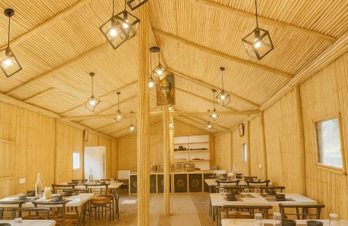 Nainital Resort | Cedar Woods - A Boutique Resort In House Parking