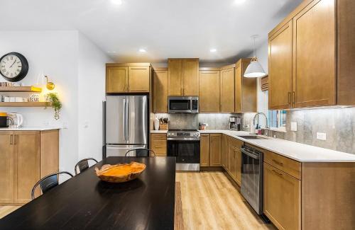 Blaine Apartment | Cedarcrest House