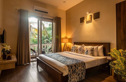 Baga Villa | Celebration Villa Luxury 6 Bedroom with Pool and Jacuzzi close Baga Beach