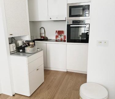 Madeleine House | Center Secured and Elegant Area in Paris