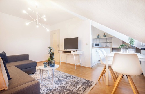 Suedviertel Apartment | CenterApartment | near Messe & Grugahalle & City