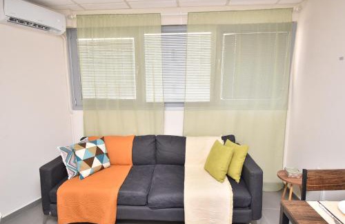 Vardaris Apartment | CenterCity3-ApartmentThessaloniki