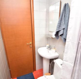 Vardaris Apartment | CenterCity3-ApartmentThessaloniki