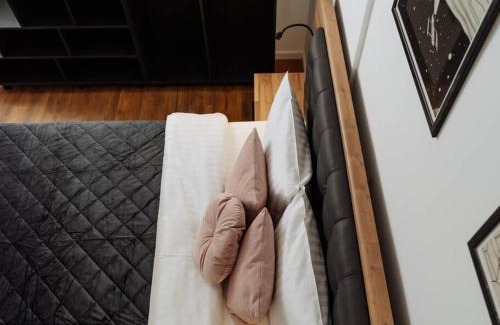 Bucharest City-Centre Apartment | Central 8 Apartment - New Building & Parking