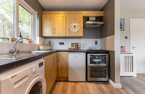 Newcastle Apartment | Central Apartment 3B