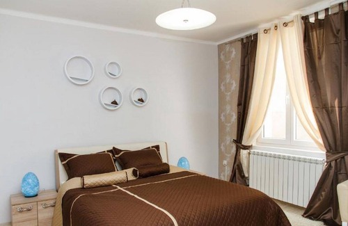 Novi Beograd Apartment | Central Apartments HOT TUBE
