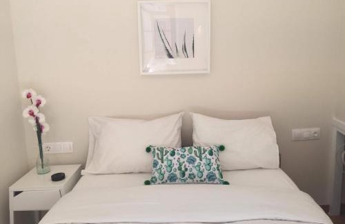 Psirri Apartment | Central Apartments in Psiri - Athens