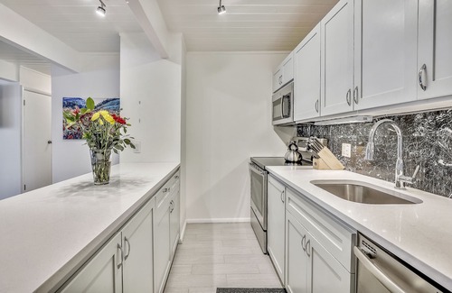 Aspen Condo | Central Aspen Condo - Prime Price and Location