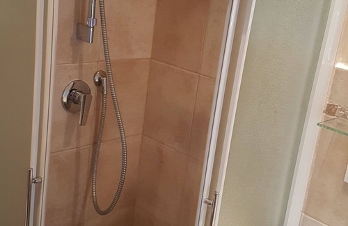Alassio Bed & Breakfast | Central Bed and Breakfast apartment in Alassio