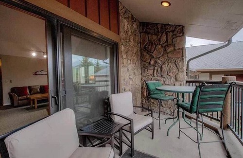 Historic District Condo | Central Breck Condo: Near Gondola and Downtown