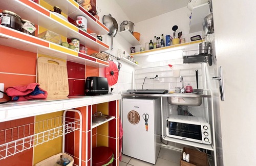 Arcachon Apartment | Central, Bright Apartment for 4 with Balcony & Near Shops