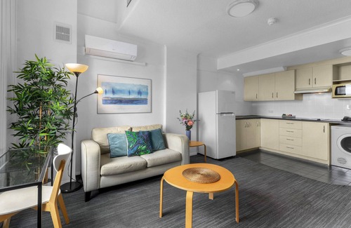 Fortitude Valley Apartment | Central Brunswick Apartment Hotel