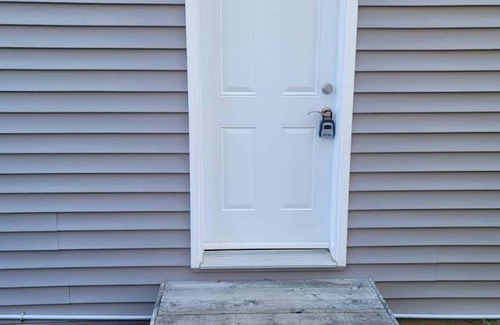 Halifax Apartment | Central, Executive, Furnished Spacious 1BR near shops, dining, trails, downtown