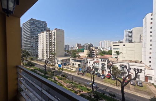 Jesus Maria Apartment | CENTRAL FAMILY APARTMENT/TRANQUILITY/ACCESSIBLE! SECURITY 2 4 HOURS A DAY