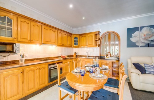 Lloseta Villa | Central Finca in Majorca Finca Alegre with pool