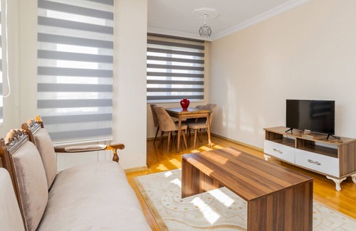 Kaleici Apartment | Central Flat w Balcony 10 min to Hadrian Gates