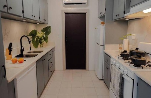 Koror House | Central, Island-style 4-Bedroom Home in Koror