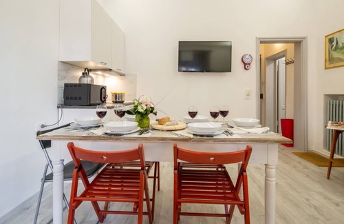 Santa Maria Novella Apartment | Central Station Apartment