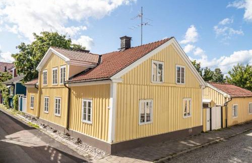 Vastervik Apartment | Central lägenhet i 1700-talshus