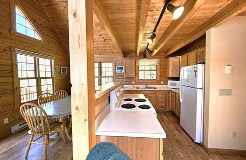 Central Lake Cabin | CENTRAL LAKE CABANAS #6