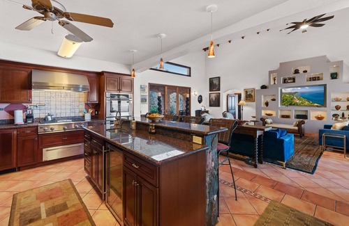 Estate Lovenlund House | Central Local - Magens Bay - Postcard Views