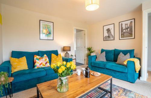 Ashby-de-la-Zouch House | Central location -3 Beds, 2 baths , off-street parking, fast Wifi, sleeps 7