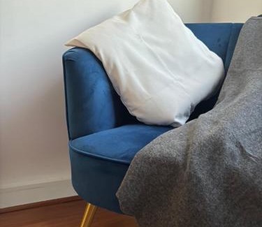 Slough Apartment | Central location near Windsor Castle and LEGOLand