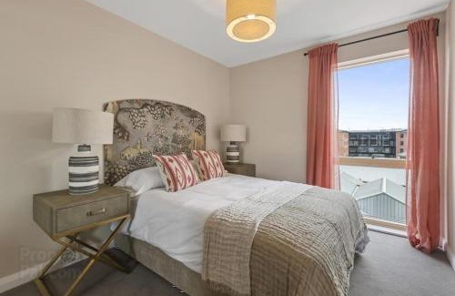 Belfast City Centre Apartment | Central, Luxury & City Views