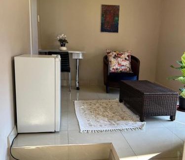 Houghton Estate Apartment | Central Oasis