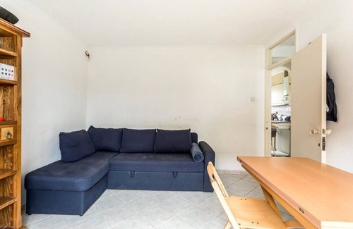 Canonbury Apartment | Central one bedroom flat. CONTACT ME BEFORE BOOKING TO CHECK AVAILABILITY