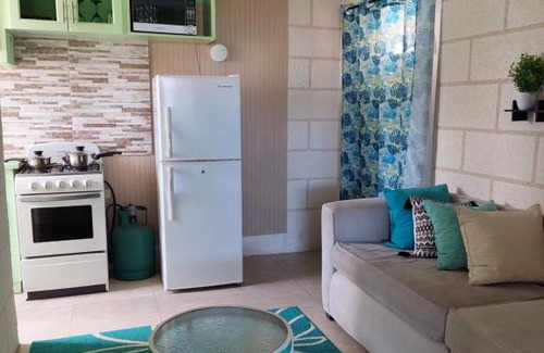 Oistins Apartment | Central Paradise
