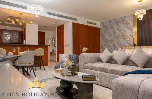 DIFC House | Central Park Towers Royal suite DIFC Downtown