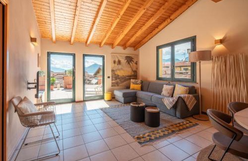 Luino Apartment | Central Penthouse Luino