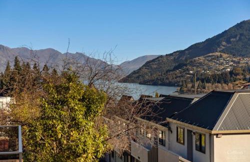 Queenstown City Centre House | Central Queenstown Residence