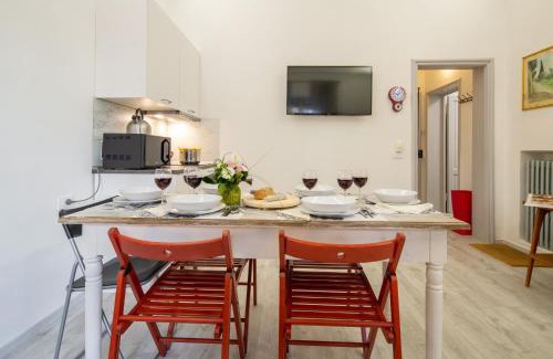 Santa Maria Novella Apartment | Central Station Apartment by Mmega