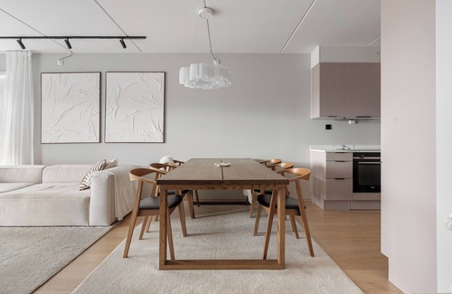 Tromso Apartment | Central stylish apartment with sea & Mountain view - with huge balcony