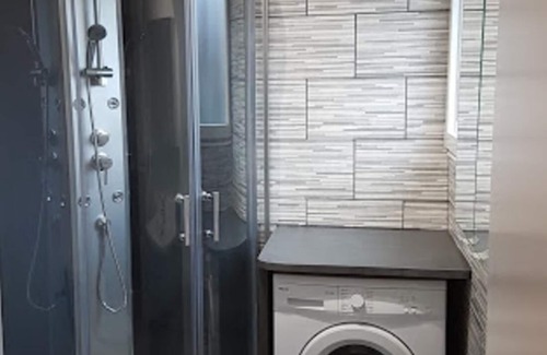 Saint-Paul-les-Dax Condo | Central T1 apartment for cures and short stays - Private paking