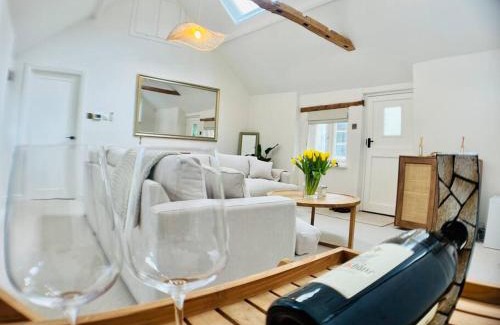 Thame Apartment | Central Thame cottage