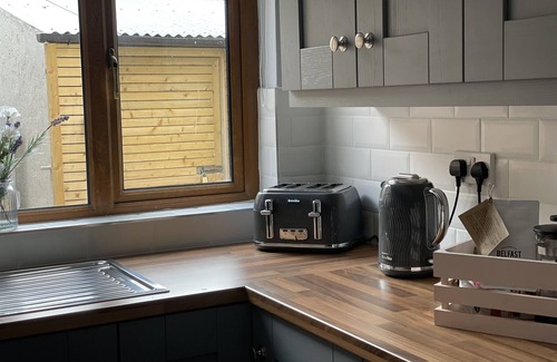 Cookstown House | Central Townhouse with garden