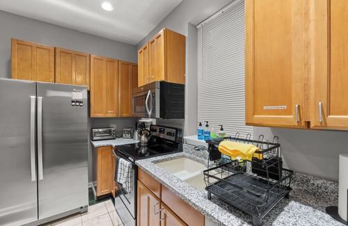 Central West End House | Central West End/WashU/BJC/St Louis Children's Hospital/Forest Park 3br Euphoria